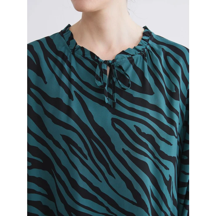 LCW Grace Yeşil Bağlamalı Yaka Desenli Bluz