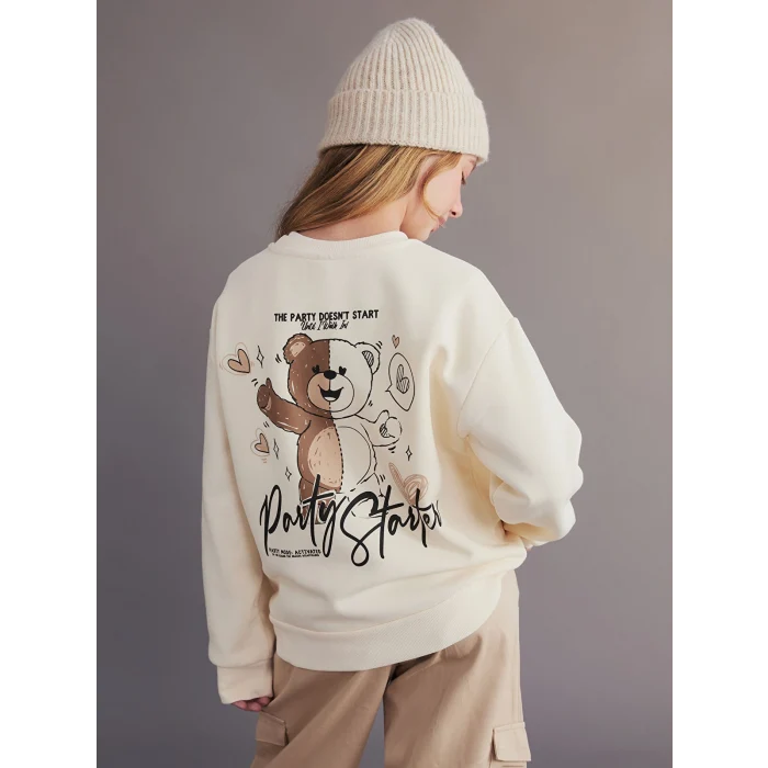 LCW Kids Ekru Sırt Baskılı Kız Çocuk Sweatshirt