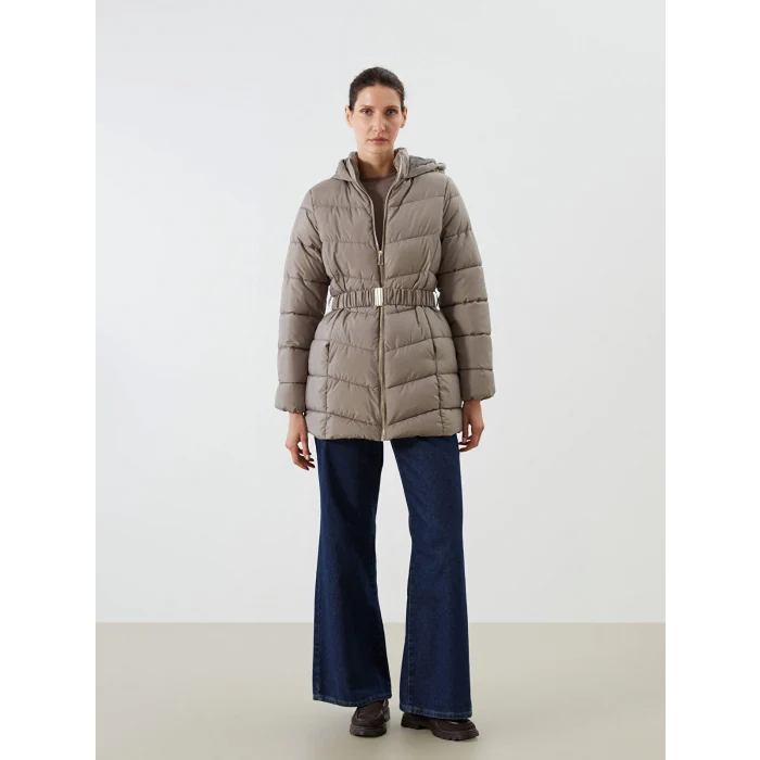 LCWAIKIKI Classic Kahverengi Kapüşonlu Kadın Şişme Mont