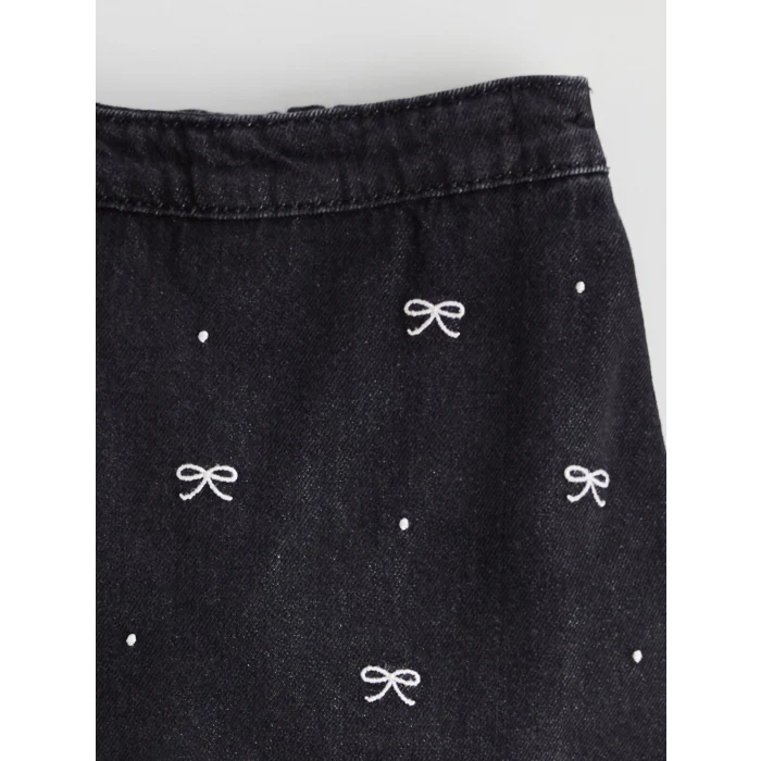 LCW Kids Siyah Fiyonk Nakışlı Kız Çocuk Şort Etek ve Külotlu Çorap