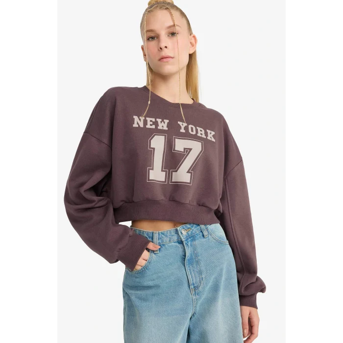 Defacto F8006AXBN549 Kahve Coool Crop Bisiklet Yaka Baskılı Kalın Sweatshirt