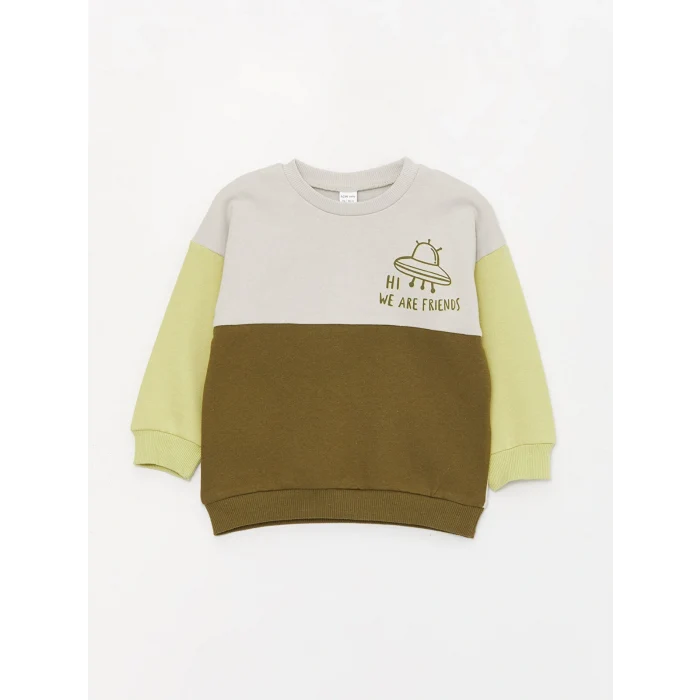 LCW baby Haki Bisiklet Yaka Uzun Baskılı Erkek Bebek Sweatshirt ve Pantolon 2li Takım
