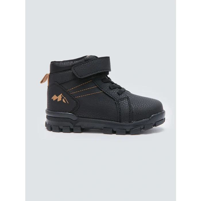 LCW STEPS Siyah Deri Görünümlü Cırt Cırtlı Erkek Bebek Bot