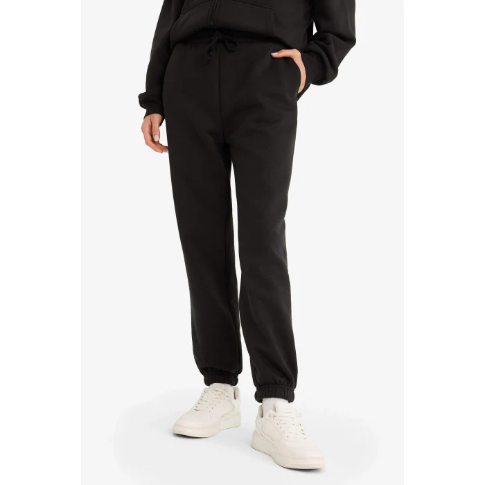 Defacto S7370AZBK81 Siyah Jogger Fit Esnek Bantlı Paça Kalın Kumaş Pantolon