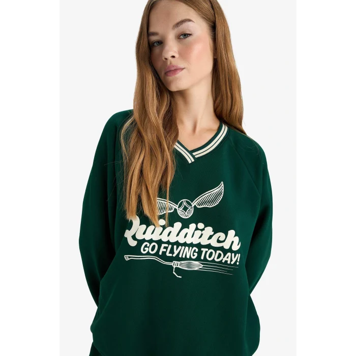 Defacto F9013AXGN516 Yeşil Coool Harry Potter Oversize Geniş Kalıp V Yaka Sweatshirt