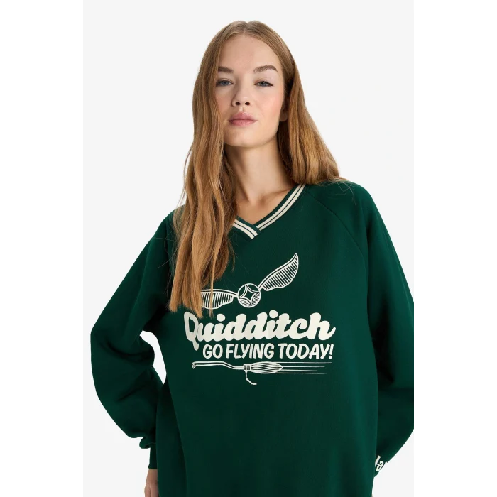 Defacto F9013AXGN516 Yeşil Coool Harry Potter Oversize Geniş Kalıp V Yaka Sweatshirt