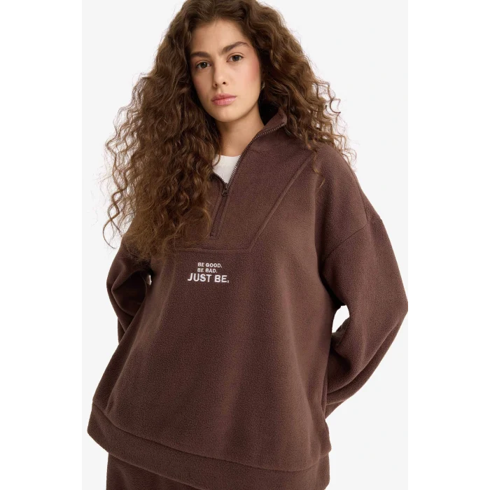 Defacto Y2649AZBN258 Kahve Oversize Geniş Kalıp Dik Yaka Fermuarlı Baskılı Polar Sweatshirt