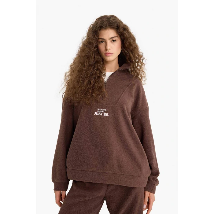 Defacto Y2649AZBN258 Kahve Oversize Geniş Kalıp Dik Yaka Fermuarlı Baskılı Polar Sweatshirt