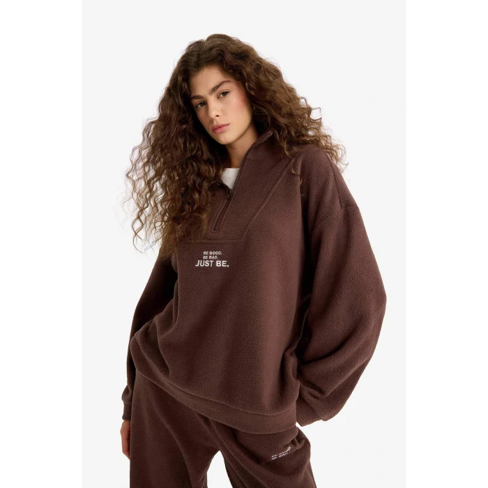 Defacto Y2649AZBN258 Kahve Oversize Geniş Kalıp Dik Yaka Fermuarlı Baskılı Polar Sweatshirt