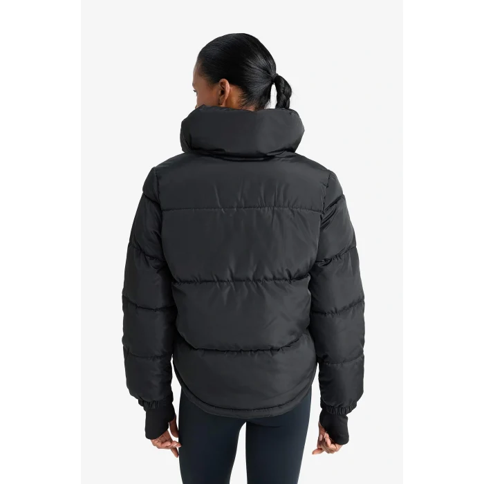 Defacto Z1438AZBK81 Siyah Defactofit Su İtici Regular Fit Dik Yaka Fermuarlı El Geçmeli Cepli Şişme Mont