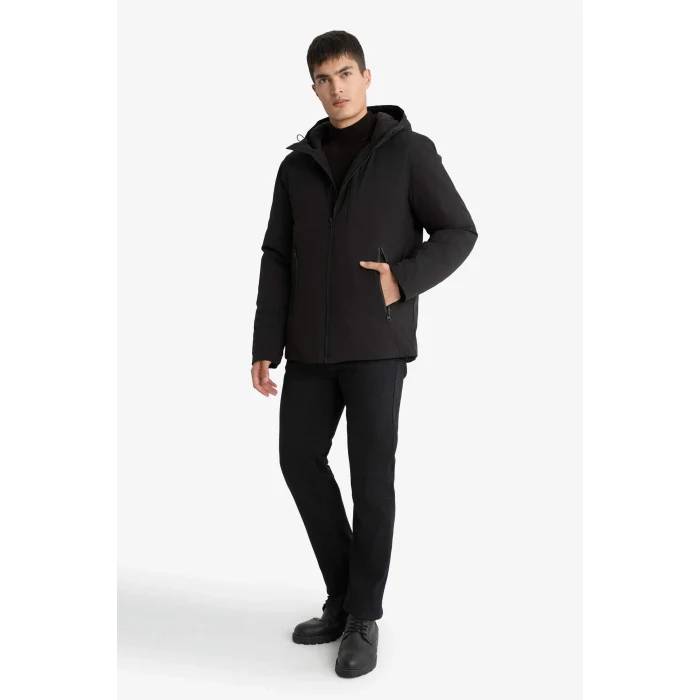 Defacto A2620AXBK27 Siyah Su İtici Regular Fit Kapüşonlu Fermuarlı Cepli Mont