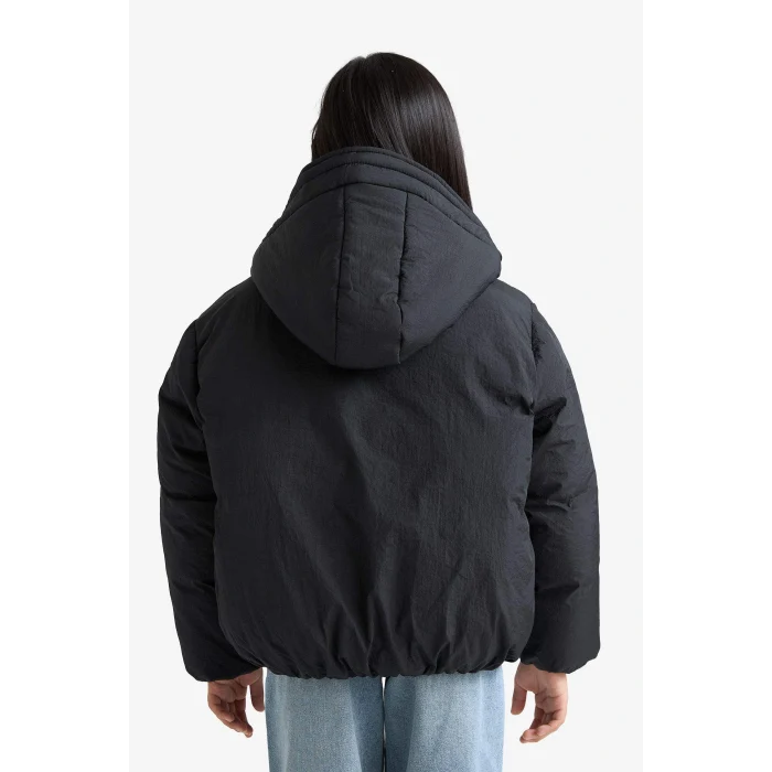 Defacto E9813A8BK27 Siyah Kız Çocuk Su Geçirmez Kapüşonlu Fermuarlı Şişme Mont