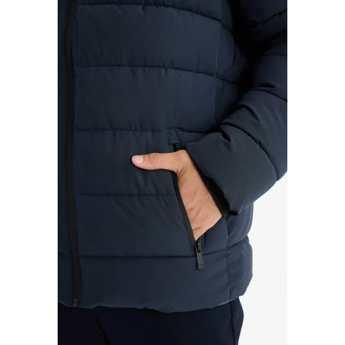 Defacto R0216AZNV64 Lacivert Su İtici Slim Fit Dar Kesim Astarlı Kapüşonlu Fermuarlı Cepli Dolgulu Mont