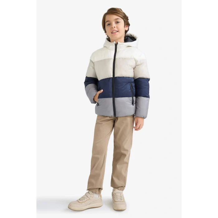 Defacto E7381A8NV256 Lacivert Erkek Çocuk Su İtici Kapüşonlu Polar Astarlı Fermuarlı Şişme Mont