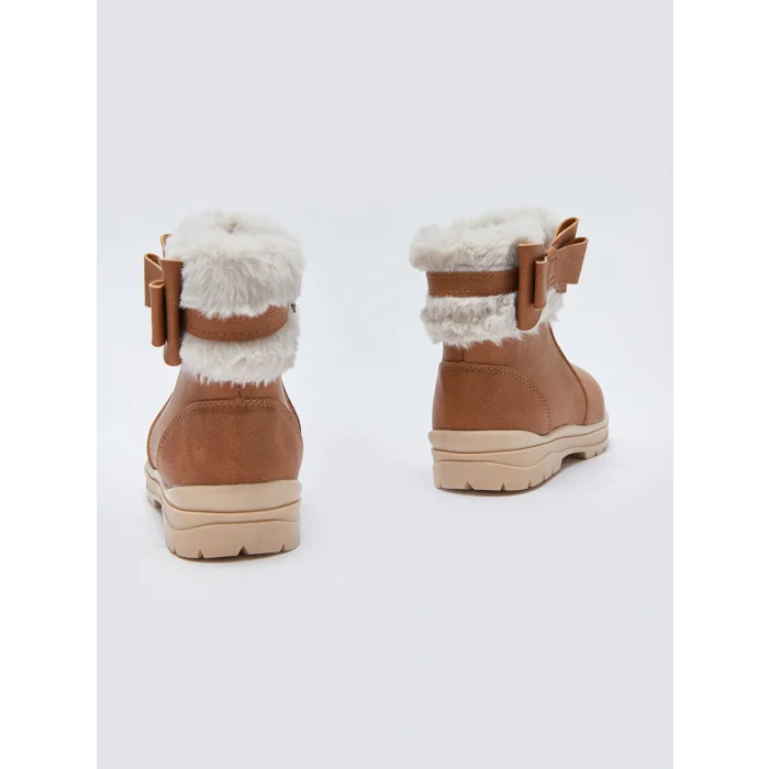 LCW STEPS Kahverengi Fermuarlı Kürk Detaylı Kız Bebek Bot