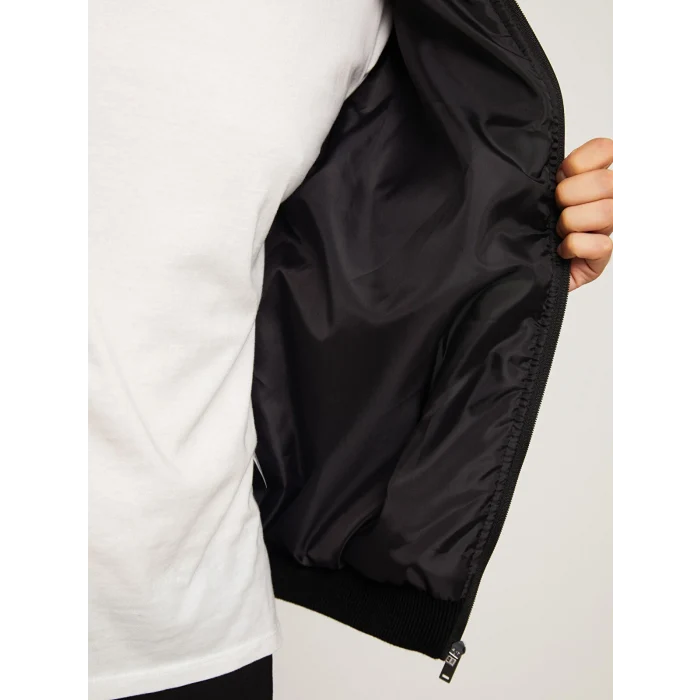 LCW Vision Siyah Slim Fit Kapüşonlu Erkek Triko Mont