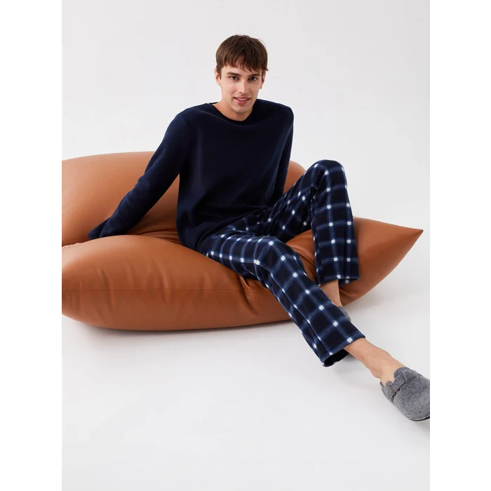 LC WAIKIKI Lacivert Standart Kalıp Polar Erkek Pijama Takımı