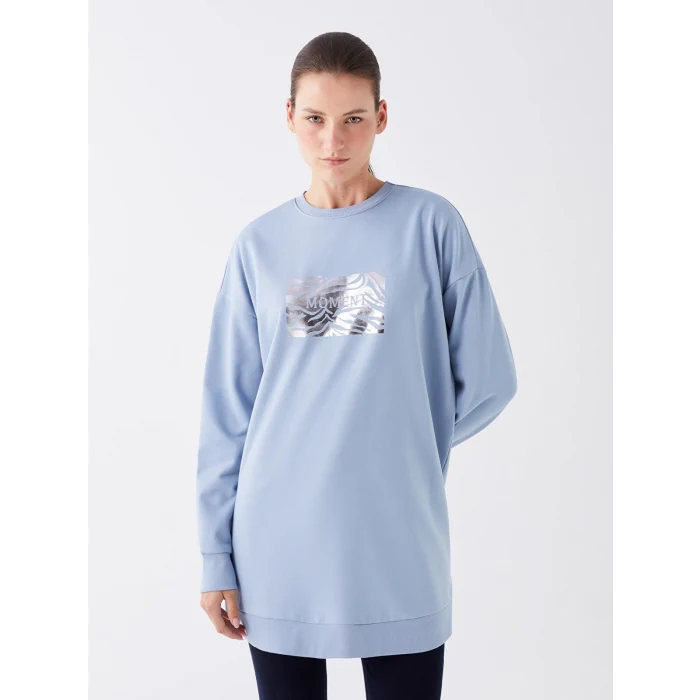 LCWAIKIKI Basic Mavi Bisiklet Yaka Baskılı Uzun Kollu Oversize Kadın Sweatshirt Tunik