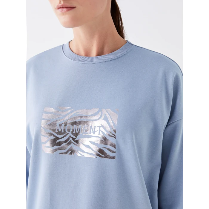 LCWAIKIKI Basic Mavi Bisiklet Yaka Baskılı Uzun Kollu Oversize Kadın Sweatshirt Tunik