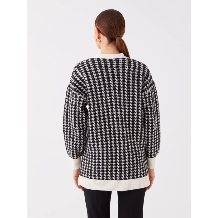 LCWAIKIKI Basic Siyah V Yaka Desenli Kadın Triko Hırka