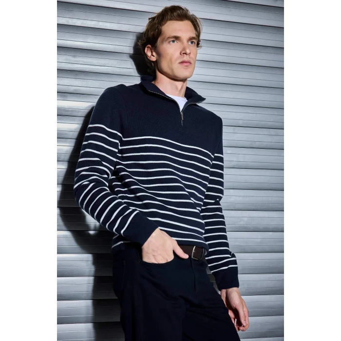 Defacto F1522AXNV64 Lacivert Standart Fit Yarım Fermuarlı Çizgili Triko Kazak