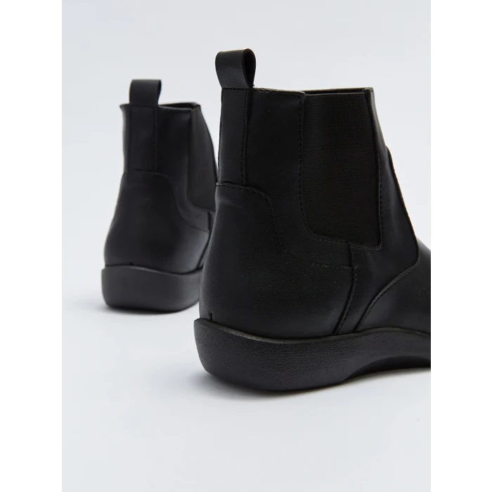 LCW STEPS Siyah Deri Görünümlü Bilek Boy Kadın Bot