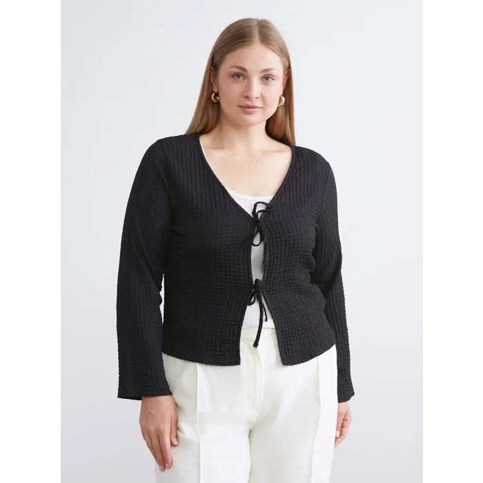 LCWAIKIKI Classic Siyah V Yaka Bağlamalı Dokulu Bluz