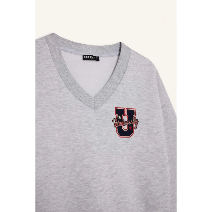 Defacto F9910AXGR256 Gri Coool Loose Fit V Yaka Nakışlı Sweatshirt