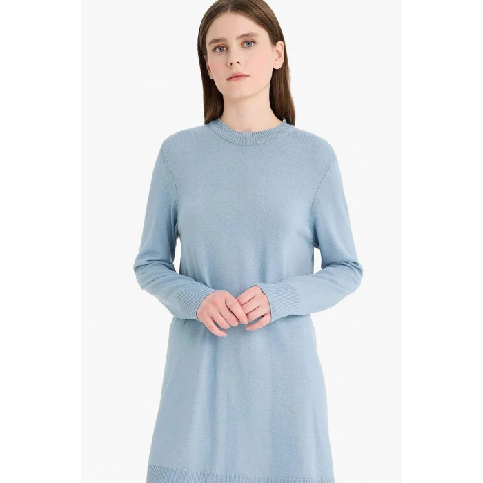 Defacto H3431AZBE174 Mavi Regular Fit Bisiklet Yaka Yırtmaçlı Basic Düz Triko Kazak Tunik