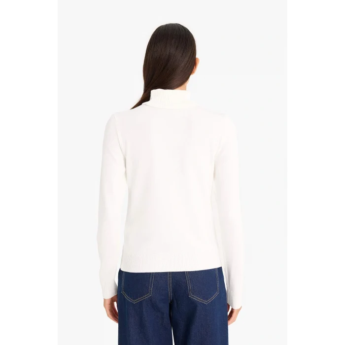 Defacto E8498AXER190 Ekru Regular Fit Yarım Balıkçı Yaka Triko Kazak