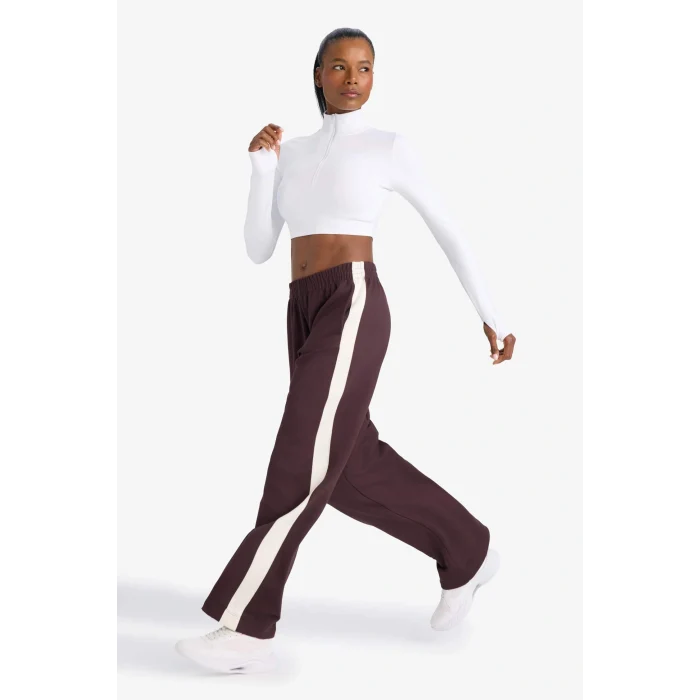 Defacto E8956AXBN340 Kahve DeFactoFit Wide Leg Geniş Paça Standart Boy Soft Touch Modal Sporcu PNT