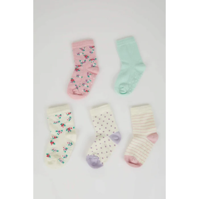 Defacto C9096A5KR1 Çok Renkli Kız Bebek Dikişsiz 5li Pamuklu Uzun Çorap