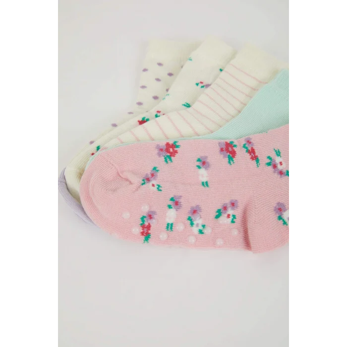 Defacto C9096A5KR1 Çok Renkli Kız Bebek Dikişsiz 5li Pamuklu Uzun Çorap