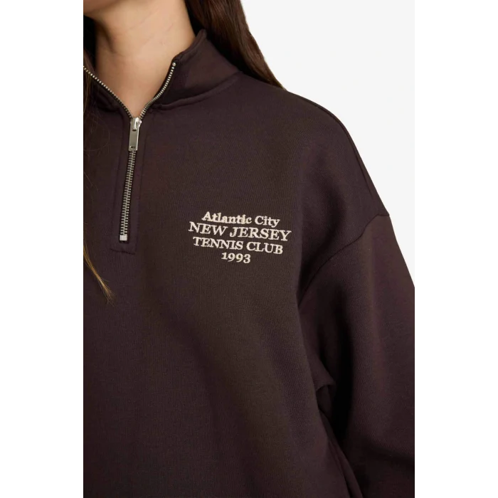 Defacto G3716AXBN338 Kahve Oversize Geniş Kalıp Yarım Fermuarlı Baskılı Sweatshirt