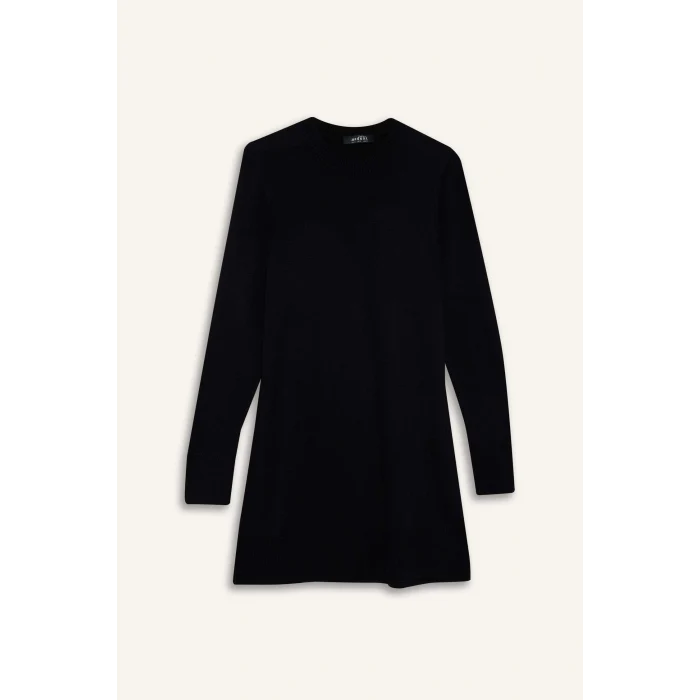 Defacto H3431AZBK27 Siyah Regular Fit Bisiklet Yaka Yırtmaçlı Basic Düz Triko Kazak Tunik