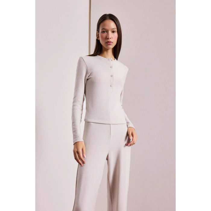 Defacto F1879AXBG583 Bej Fitted Düğmeli Yaka Uzun Kollu Tişört