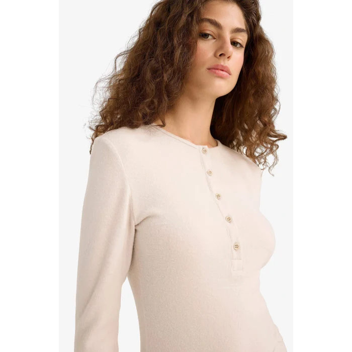 Defacto F1879AXBG583 Bej Fitted Düğmeli Yaka Uzun Kollu Tişört