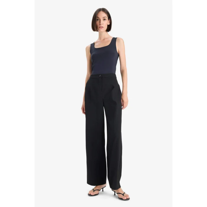 Defacto C2622AXBK81 Siyah Slim Fit Dar Kesim Basic Düz Kare Yaka Atlet