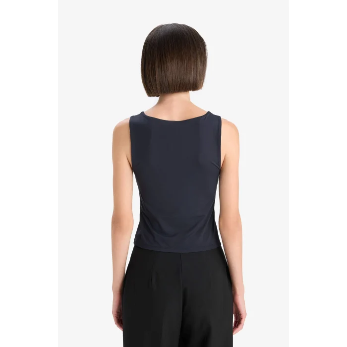Defacto C2622AXBK81 Siyah Slim Fit Dar Kesim Basic Düz Kare Yaka Atlet