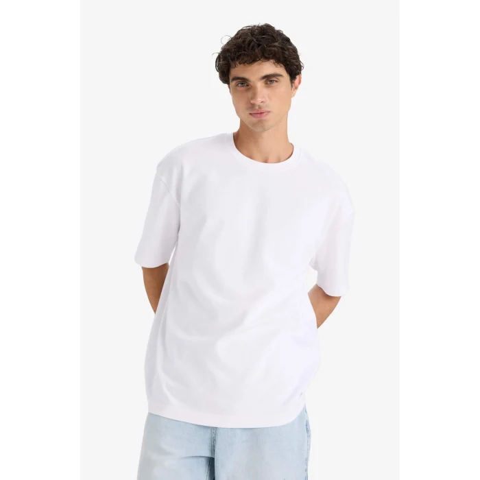 Defacto E9798AXWT34 Beyaz Oversize Geniş Kalıp Bisiklet Yaka Ağır Kumaş Basic Düz Kısa Kollu Tişört