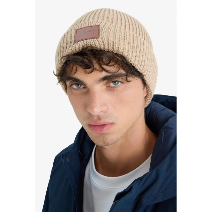 Defacto C7149AXBG570 Bej Erkek Dokuma Etiketli Bere