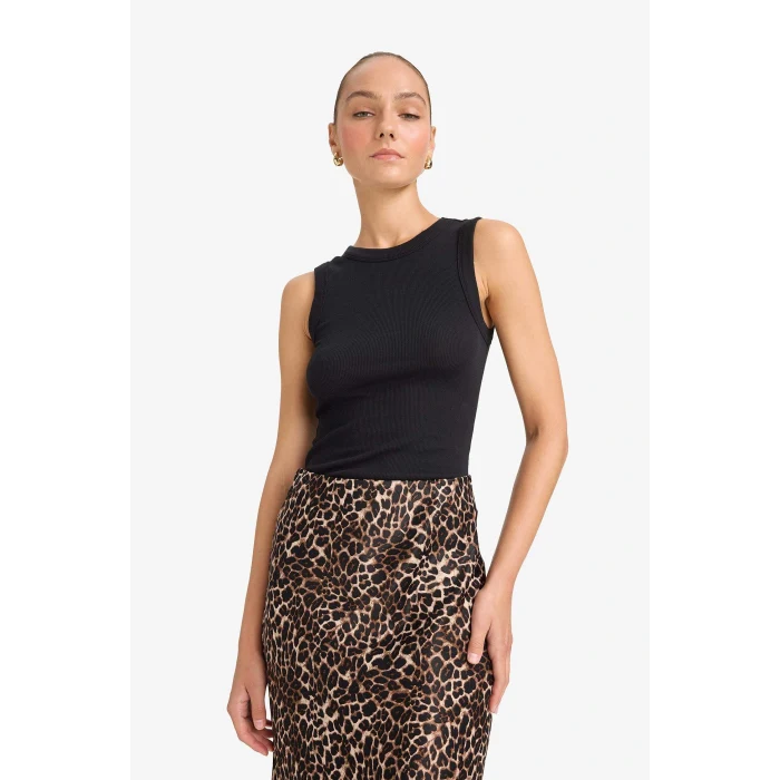 Defacto F8721AXBK27 Siyah Slim Fit Dar Kesim Basic Düz Bisiklet Yaka Fitilli Kaşkorse Atlet