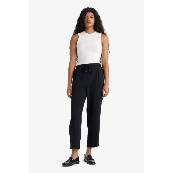 Defacto F8721AXWT32 Beyaz Slim Fit Dar Kesim Basic Düz Bisiklet Yaka Fitilli Kaşkorse Atlet