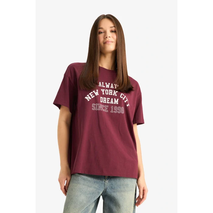 Defacto E9741AXBR98 Bordo Oversize Geniş Kalıp Bisiklet Yaka Baskılı Kısa Kollu Tişört