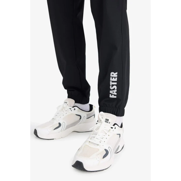 Defacto F1288AXBK81 Siyah DeFactoFit Slim Fit Dar Kesim Fermuar Cepli Dokuma Sporcu Jogger Eşofman Altı