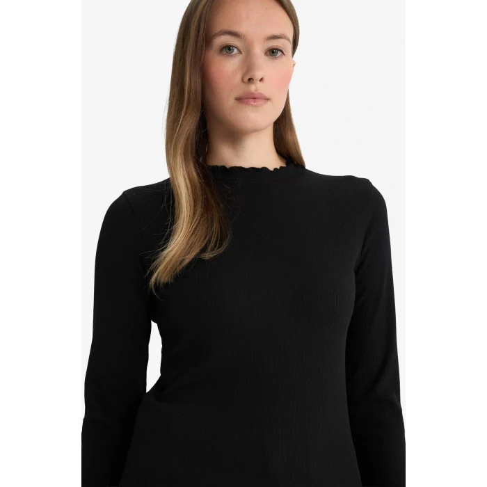 Defacto B2389AXBK81 Siyah Yarım Balıkçı Yaka Fitilli Kaşkorse Uzun Kollu Tunik