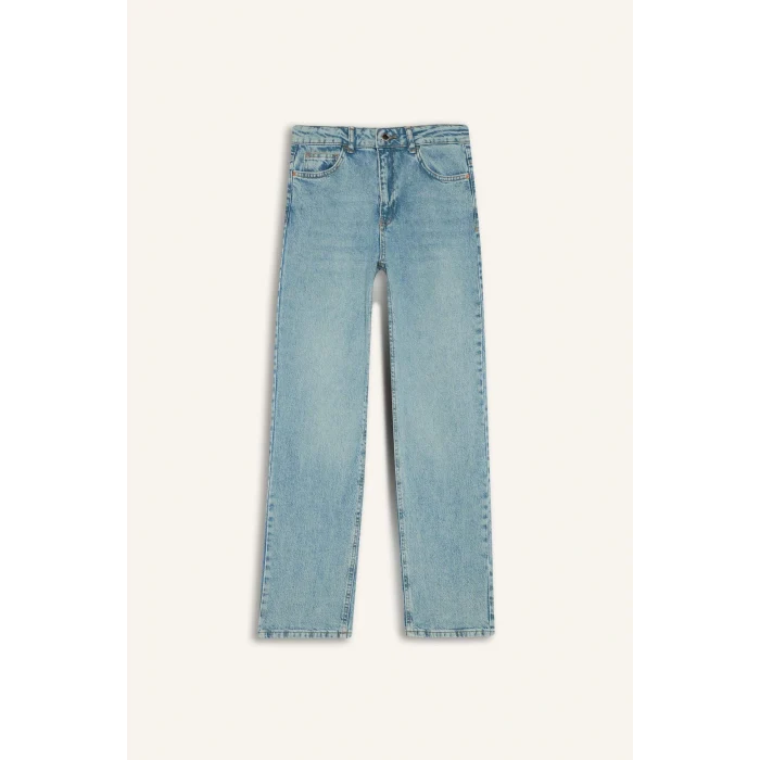 Defacto G2215AXNM28 Mavi Comfort Straight Normal Bel Bilek Boy Jean Yıkamalı Pantolon