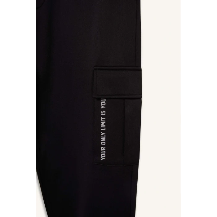 Defacto D3741AXBK81 Siyah DeFactoFit Standart Fit Üç Cepli Sporcu Jogger Eşofman Altı