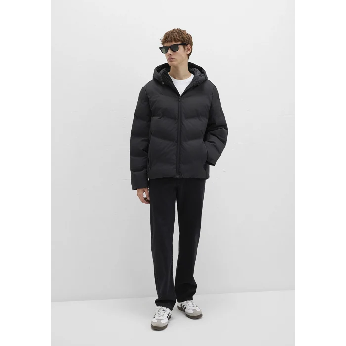 Mavi 0110651-71379 Su İtici Kapüşonlu Siyah Şişme Mont