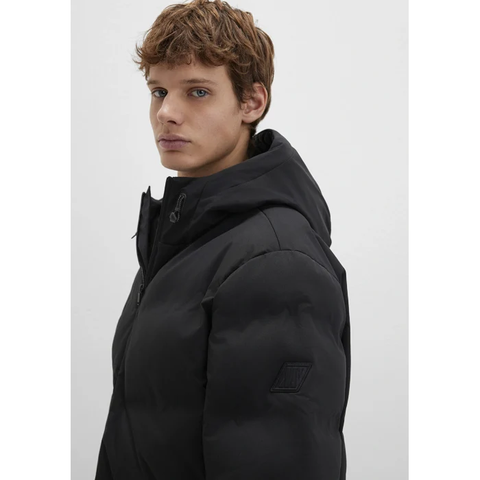 Mavi 0110651-71379 Su İtici Kapüşonlu Siyah Şişme Mont